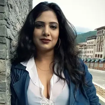 Kavita Radheshyam ullu actress