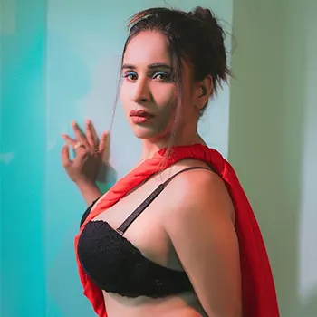 Muskaan-Agrawal-ullu-actress